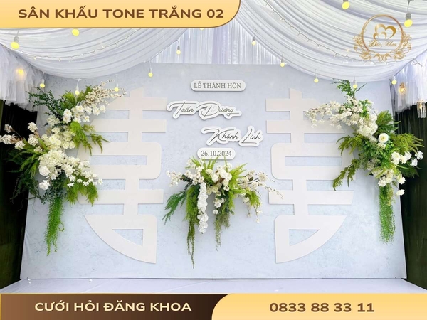 Sân khấu tone trắng 02
