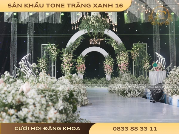 Sân khấu tone trắng xanh 16
