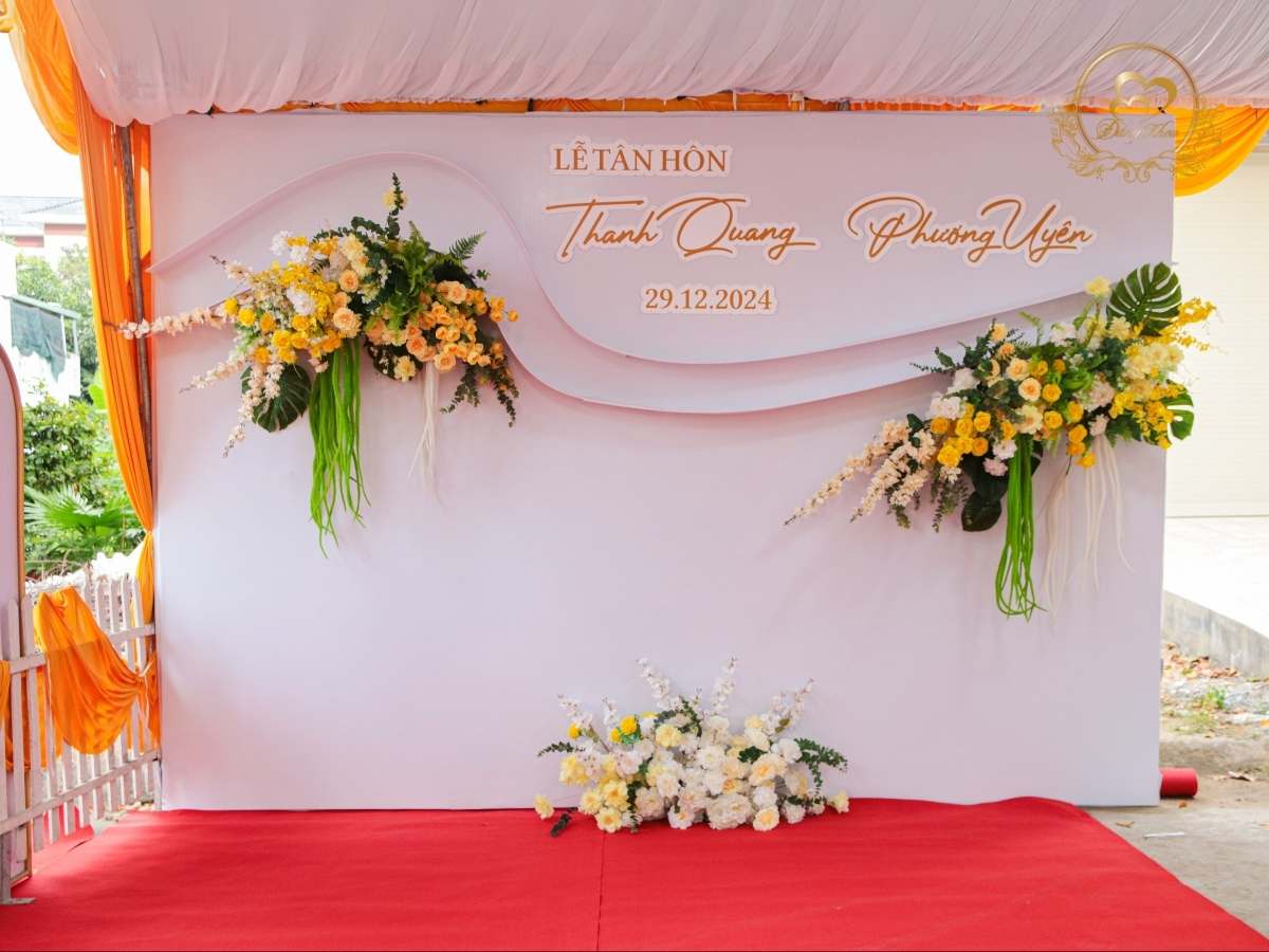 Top 50 mẫu phông chụp hình cưới tone vàng 02