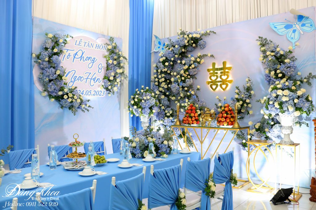 Trang trí gia tiên