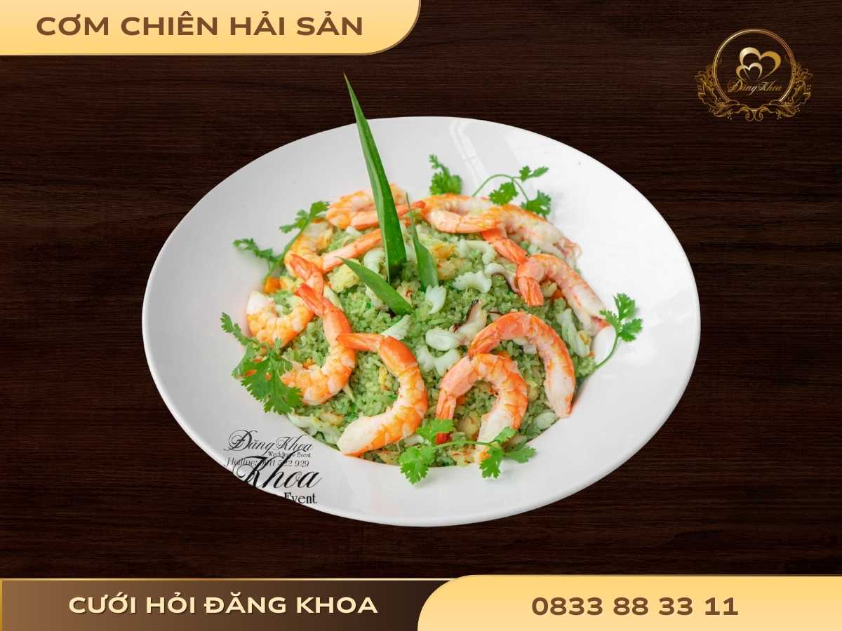 Cơm chiên hải sản