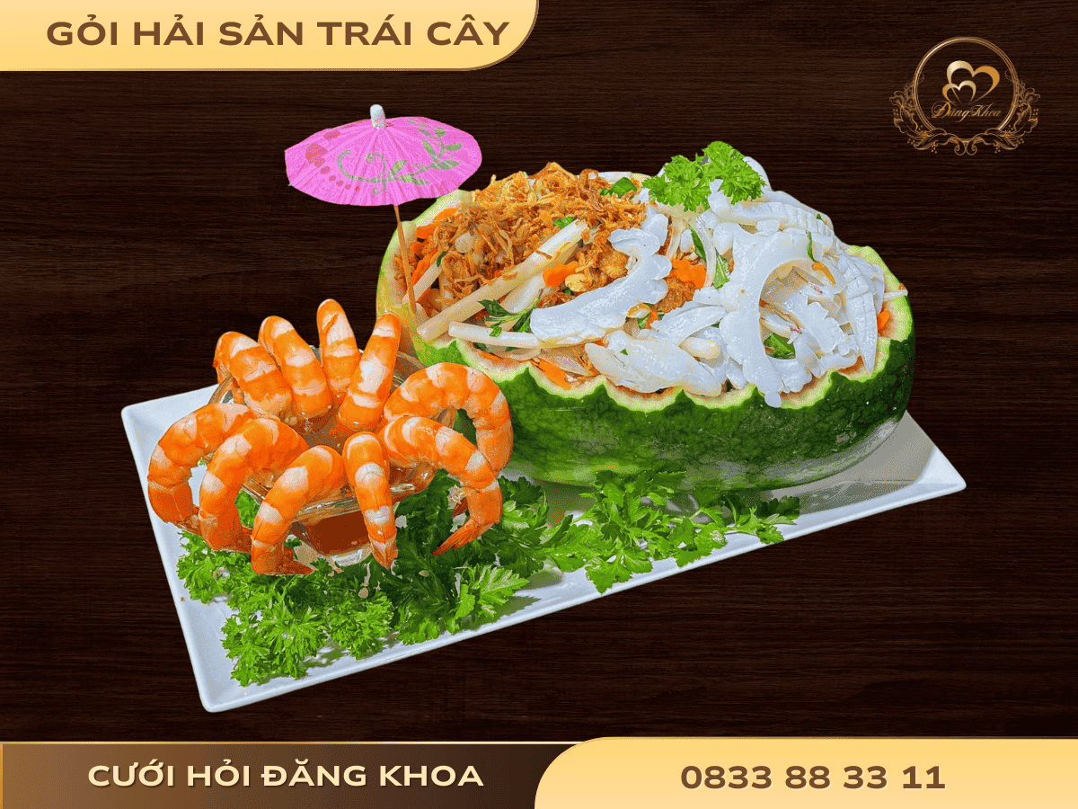 Gỏi trái cây hải sản