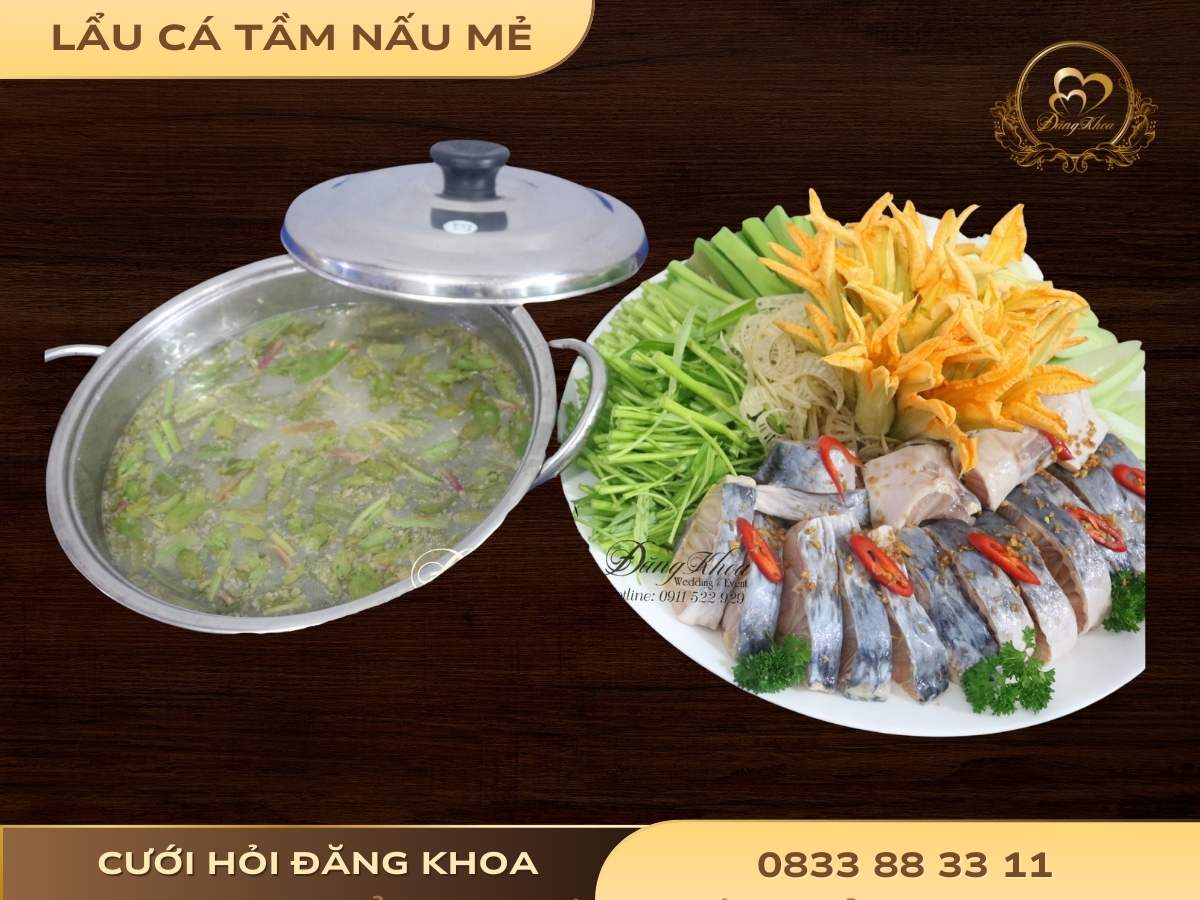 Lẩu cá tầm nấu mẻ - Bún
